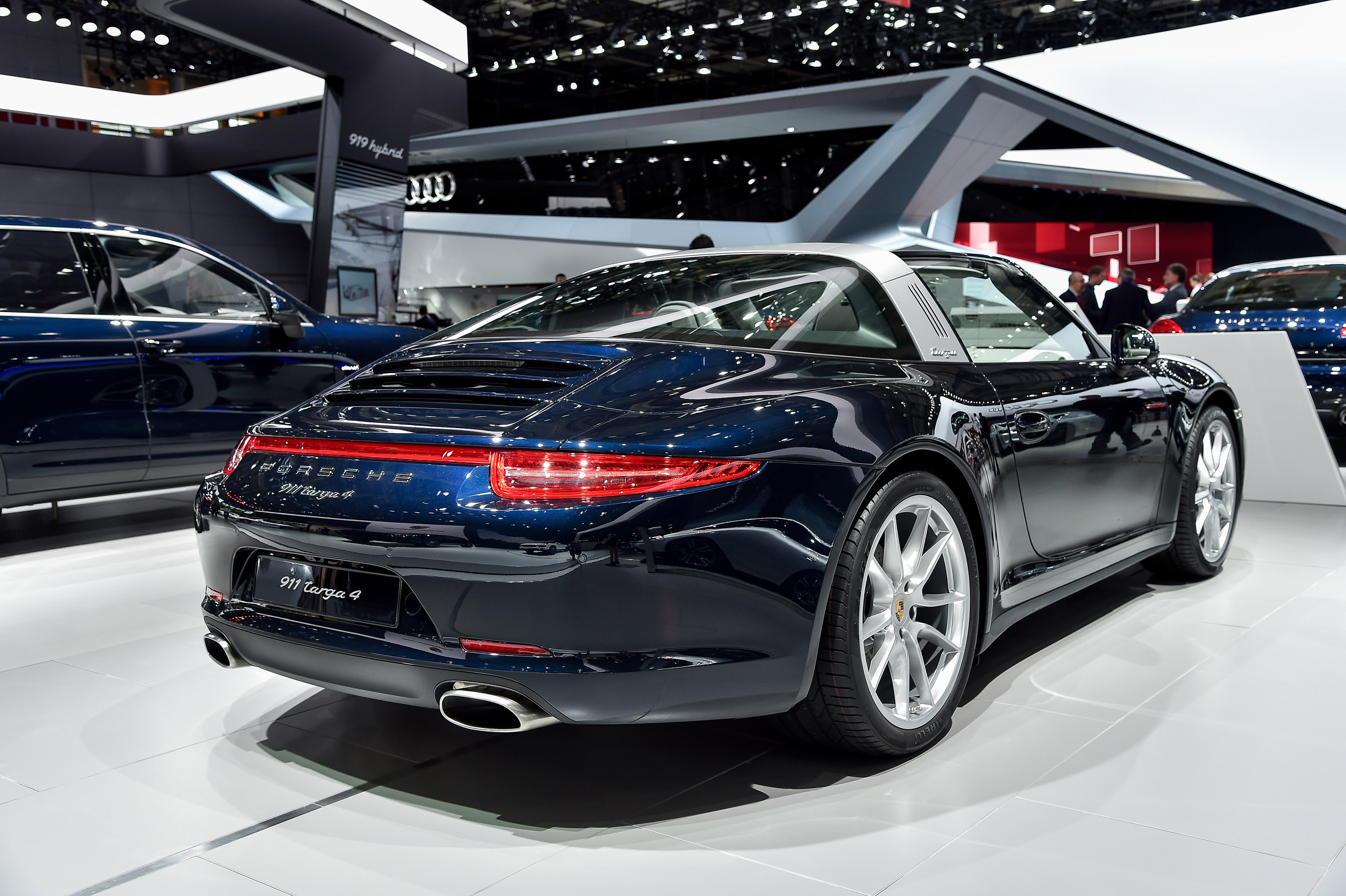 Porsche 911 Targa 4 Paris