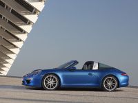 Porsche 911 Targa (2014) - picture 2 of 9