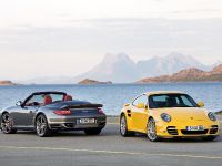 Porsche 911 Turbo (2010) - picture 1 of 7