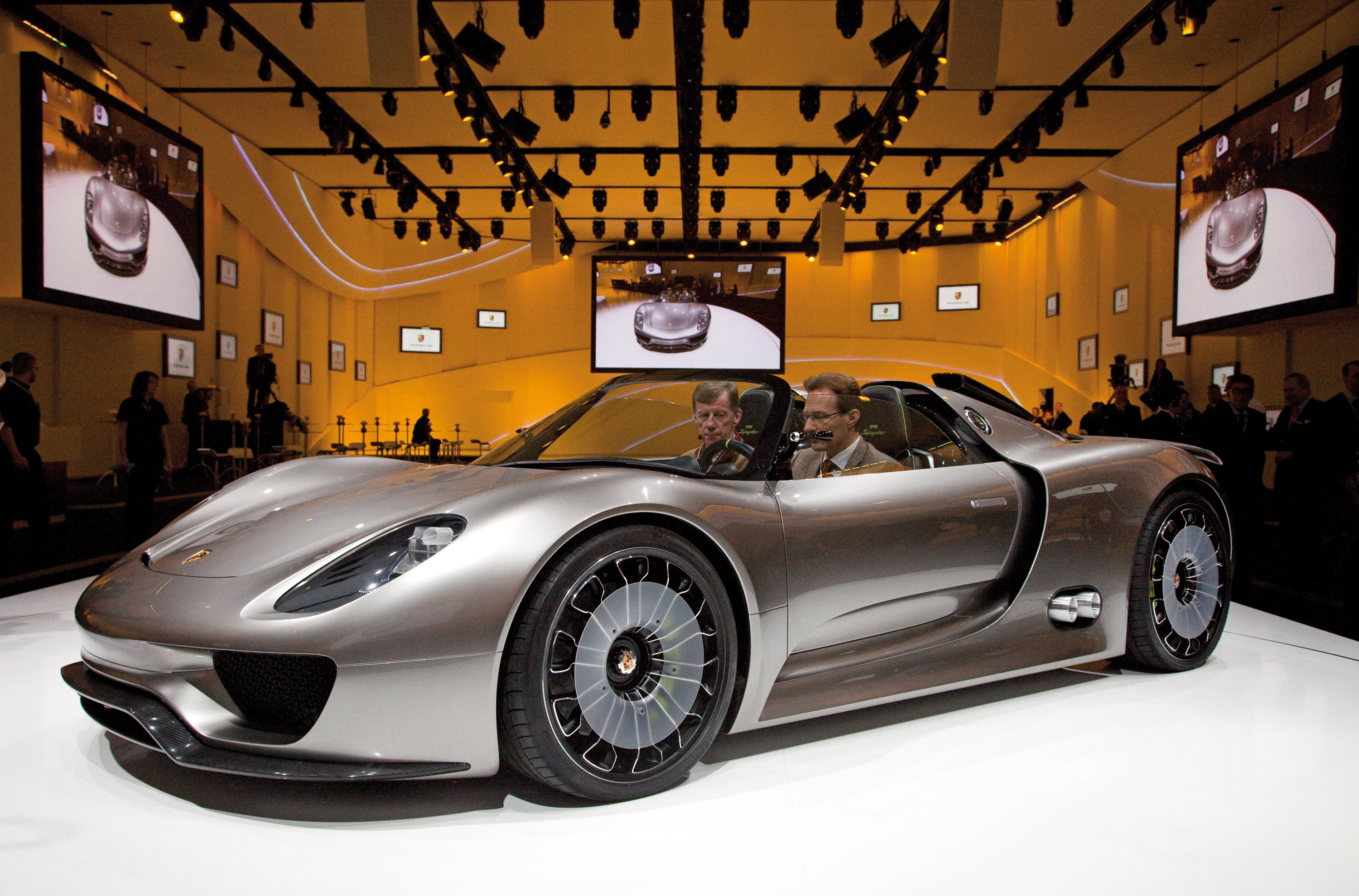 Porsche 918 Spyder Concept