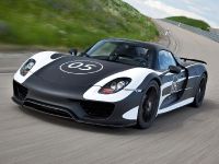 Porsche 918 Spyder Prototype (2012) - picture 1 of 6