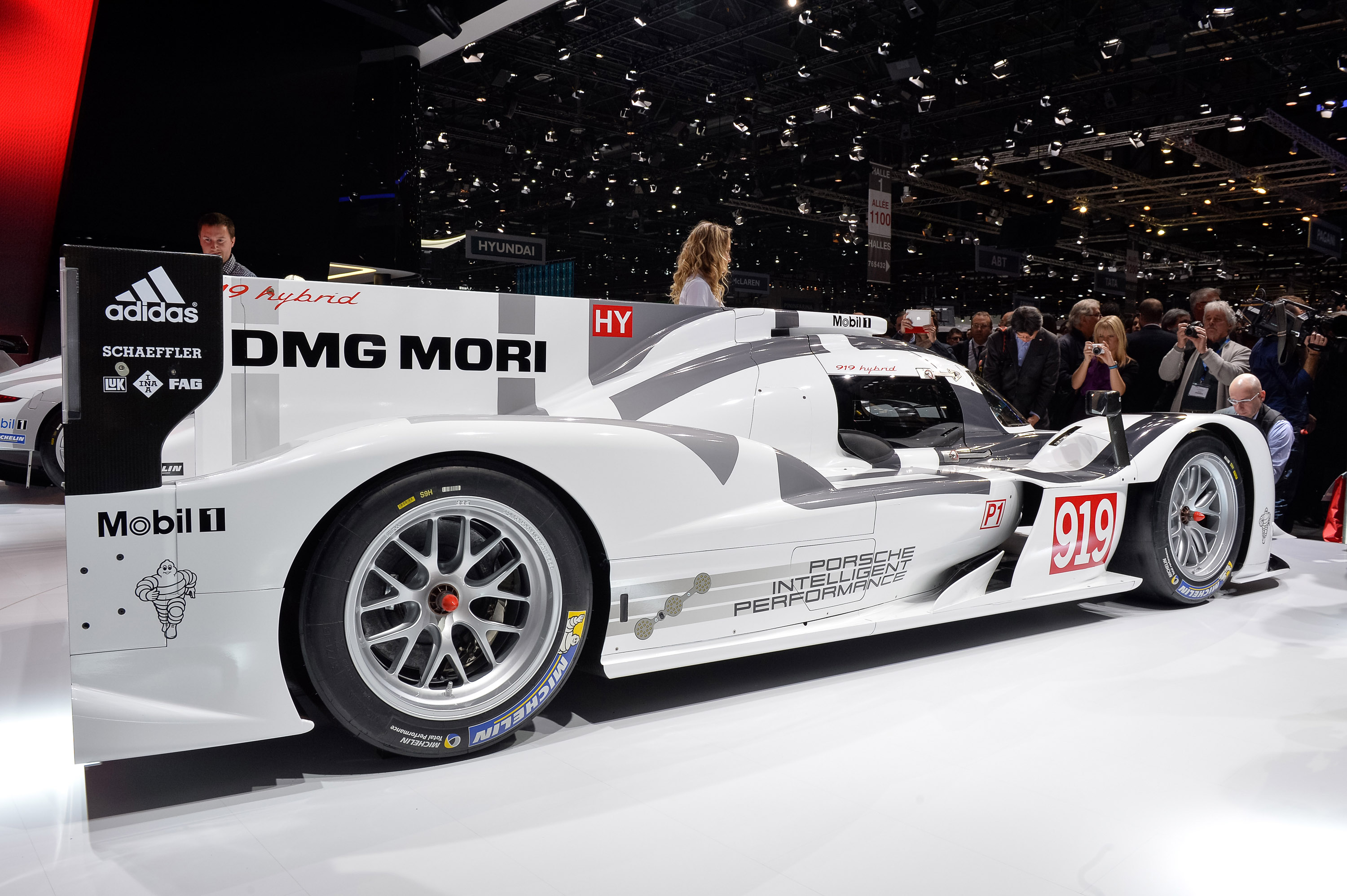 Porsche 919 Hybrid Geneva