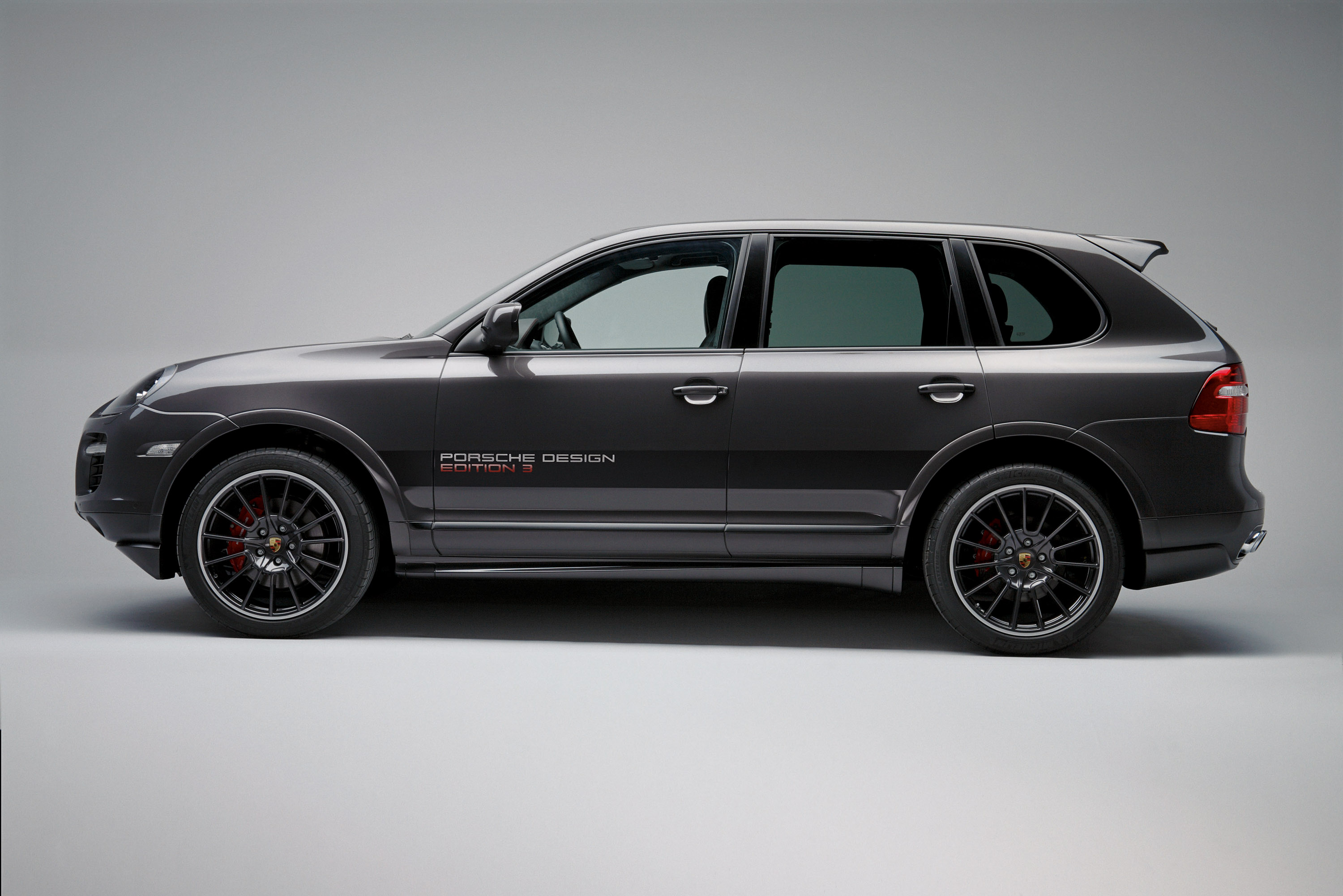 Porsche Cayenne GTS Porsche Design Edition 3