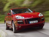 Porsche Cayenne GTS (2008) - picture 1 of 3