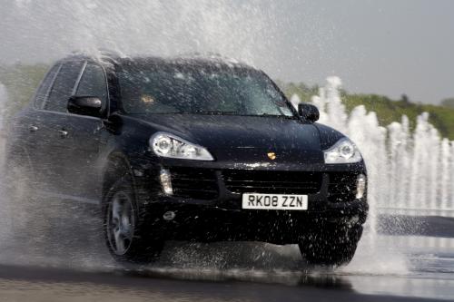 Porsche Cayenne S Transsyberia from Moscow (2008) - picture 1 of 8