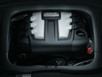 Porsche Cayenne with diesel engine (2009) - picture 3 of 3