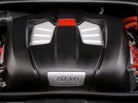 Porsche Cayenne (2010) - picture 11 of 14