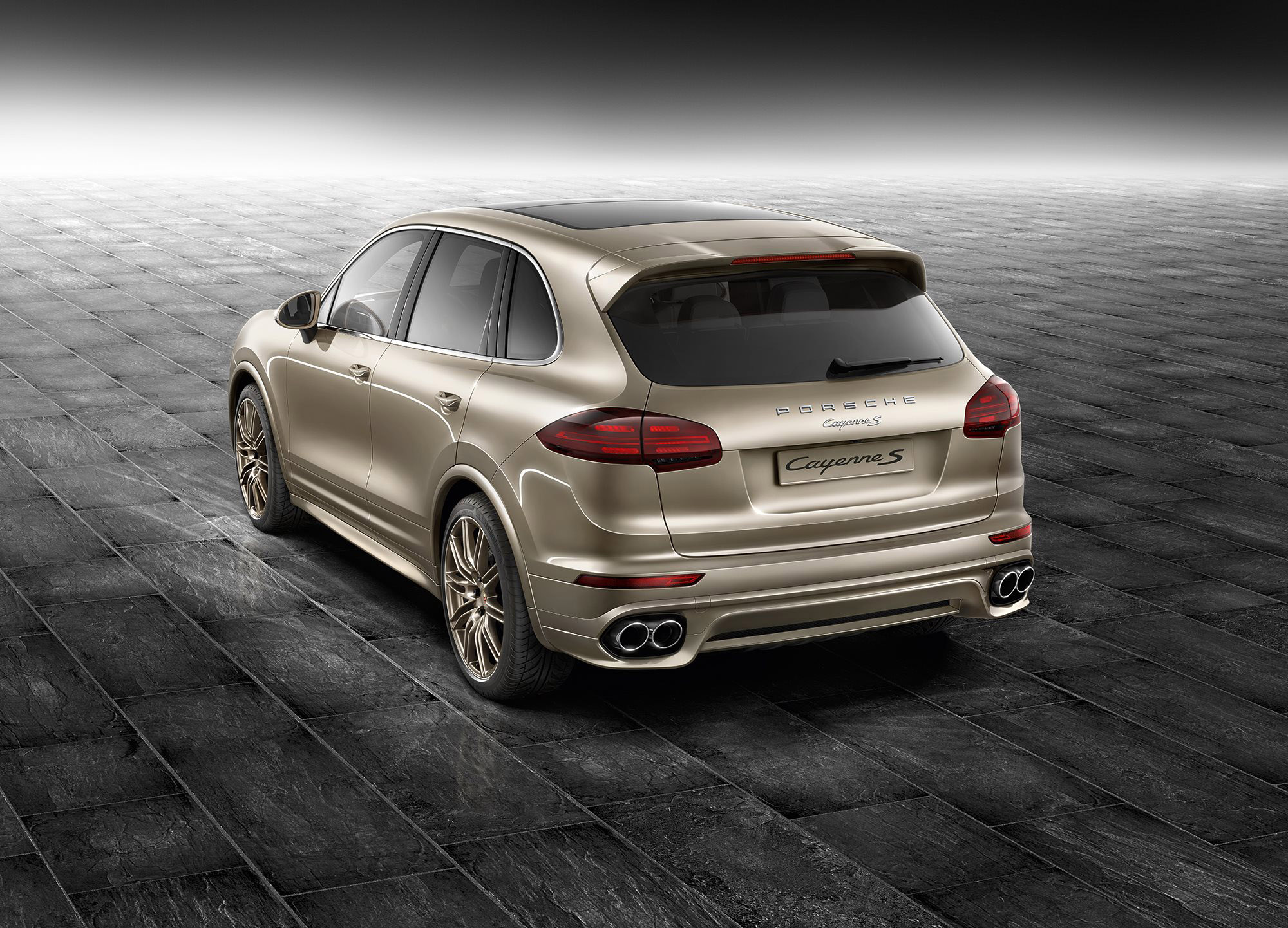 Porsche Exclusive Cayenne S in Palladium Metallic