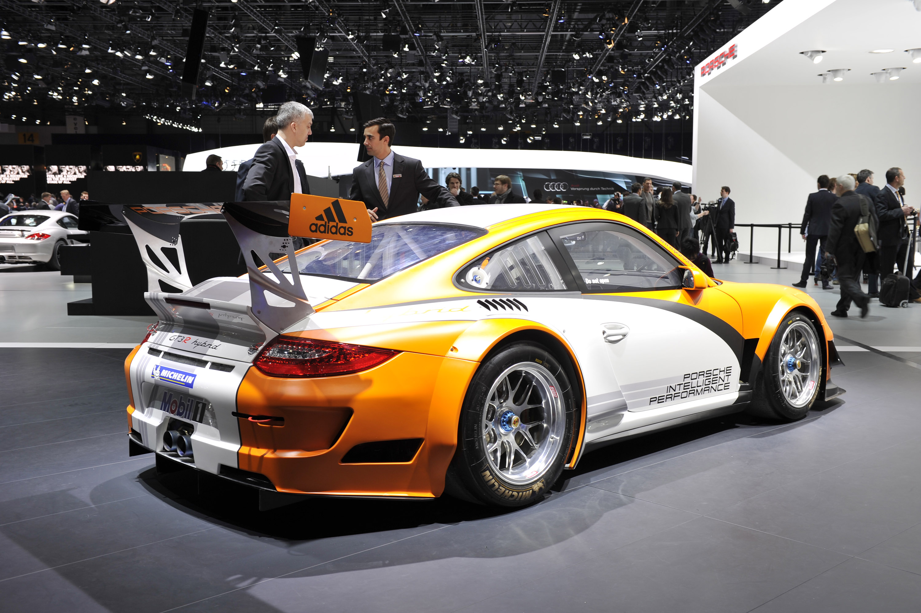 Porsche GT3 R Hybrid Geneva