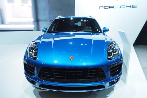 Porsche Macan New York (2014) - picture 1 of 4