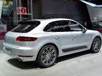 Porsche Macan Turbo Paris (2014) - picture 2 of 2