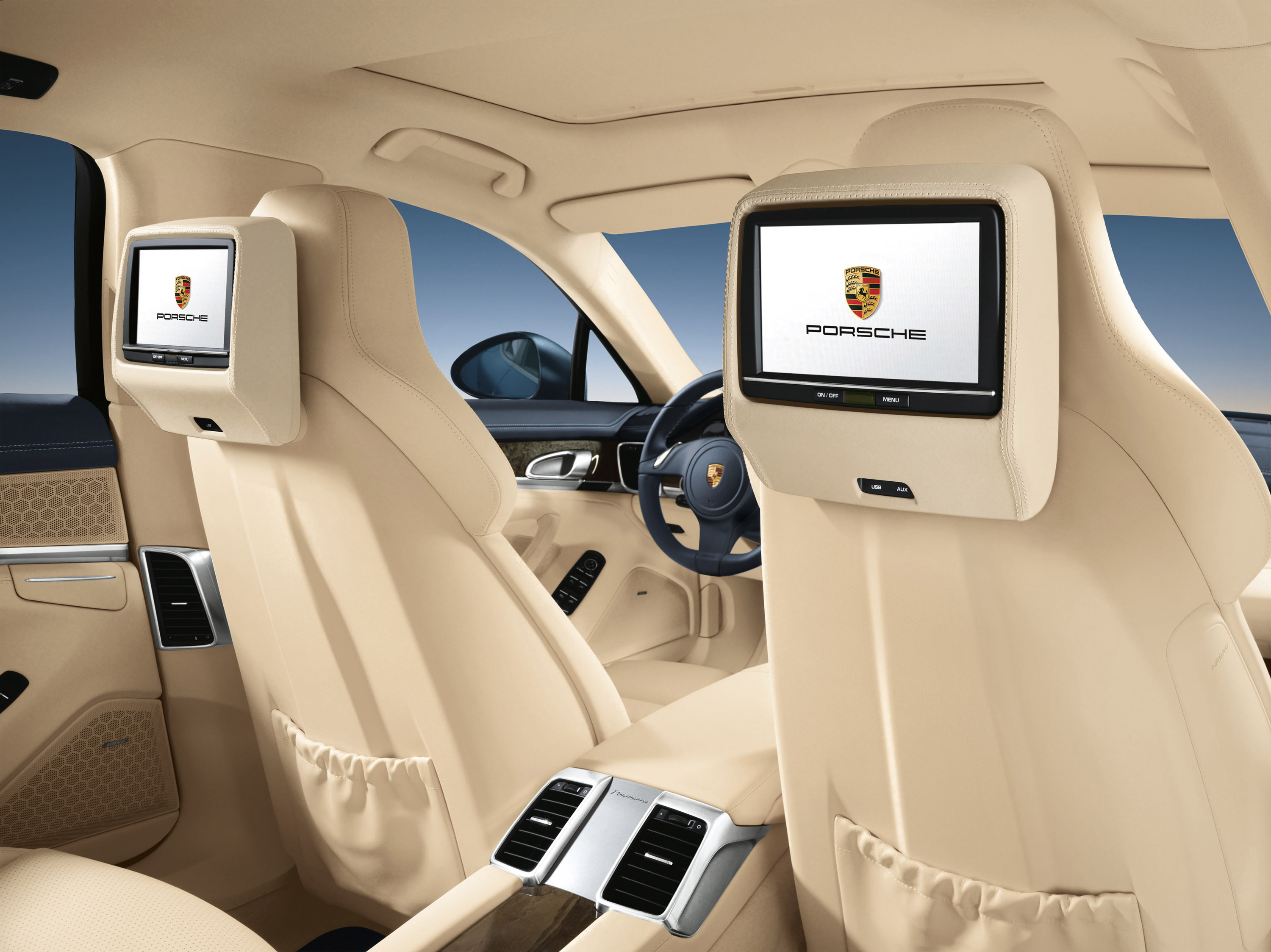 Porsche Panamera Space Concept Interior