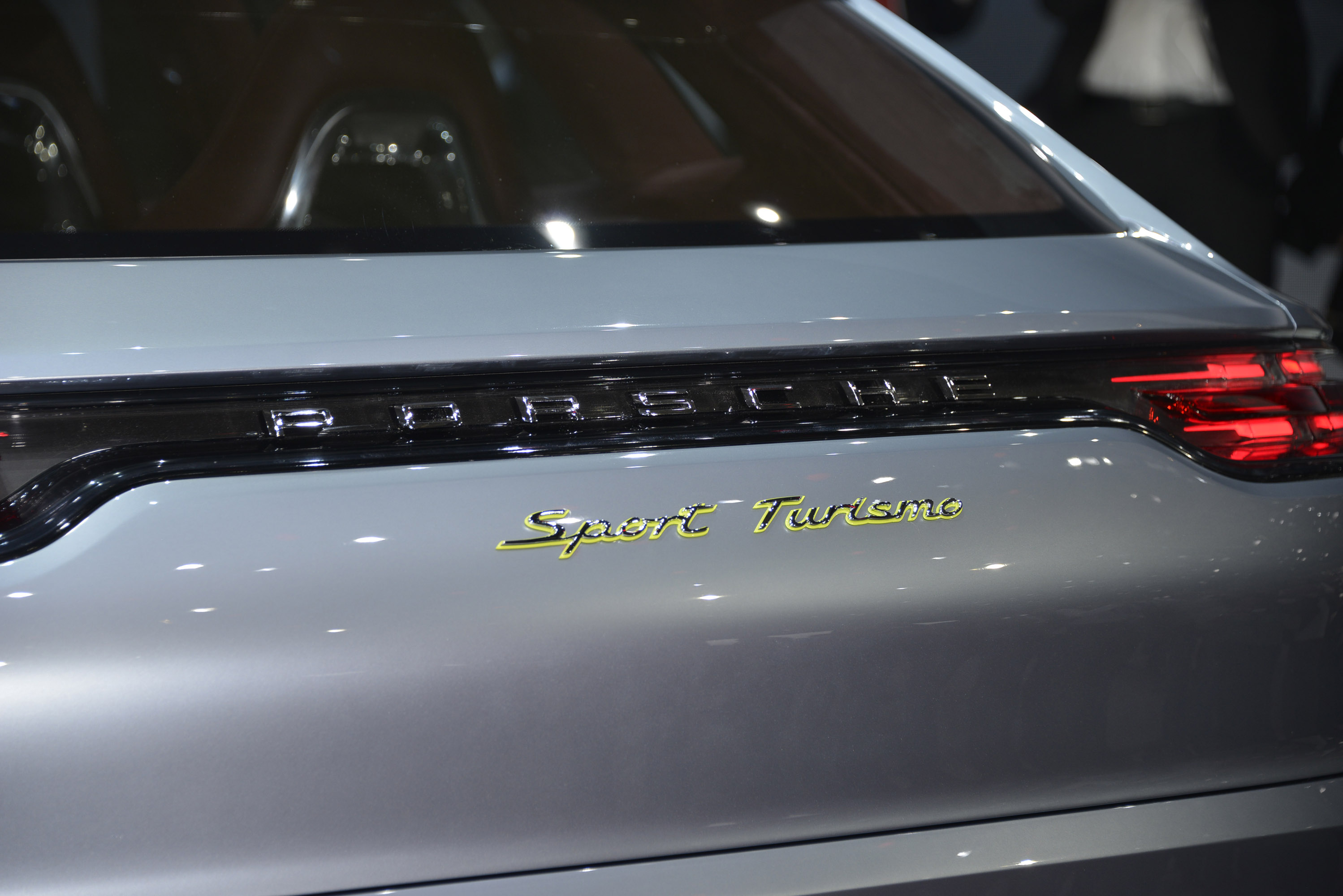 Porsche Panamera Sport Turismo Concept Paris