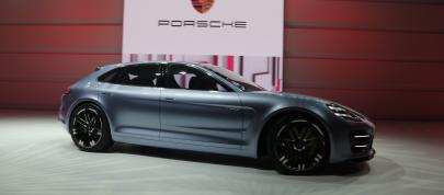 Porsche Panamera Sport Turismo Concept Paris (2012) - picture 7 of 15