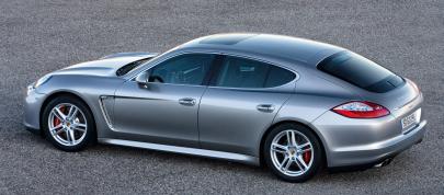 Porsche Panamera (2010) - picture 7 of 12