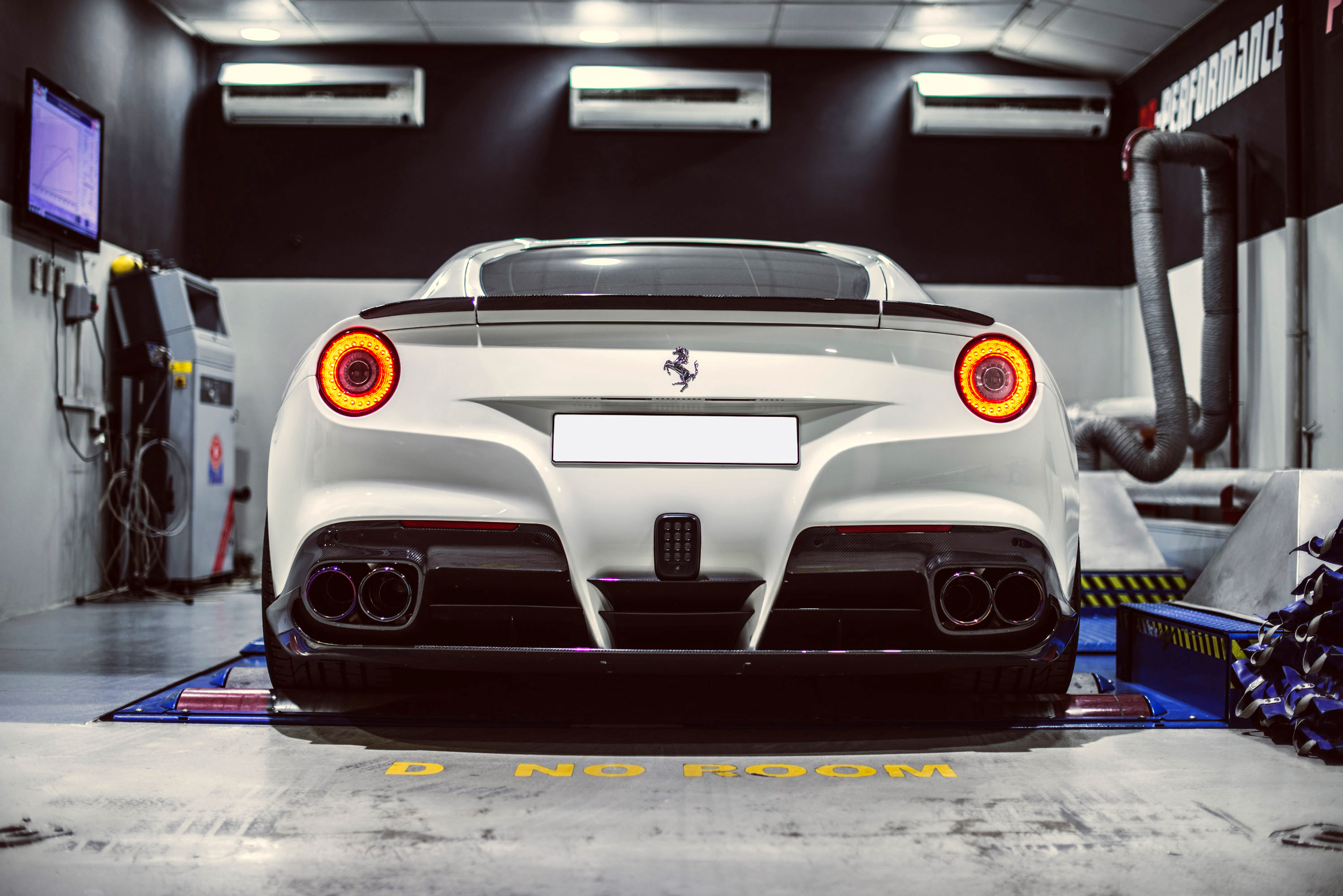 PP-Performance Ferrari F12berlinetta