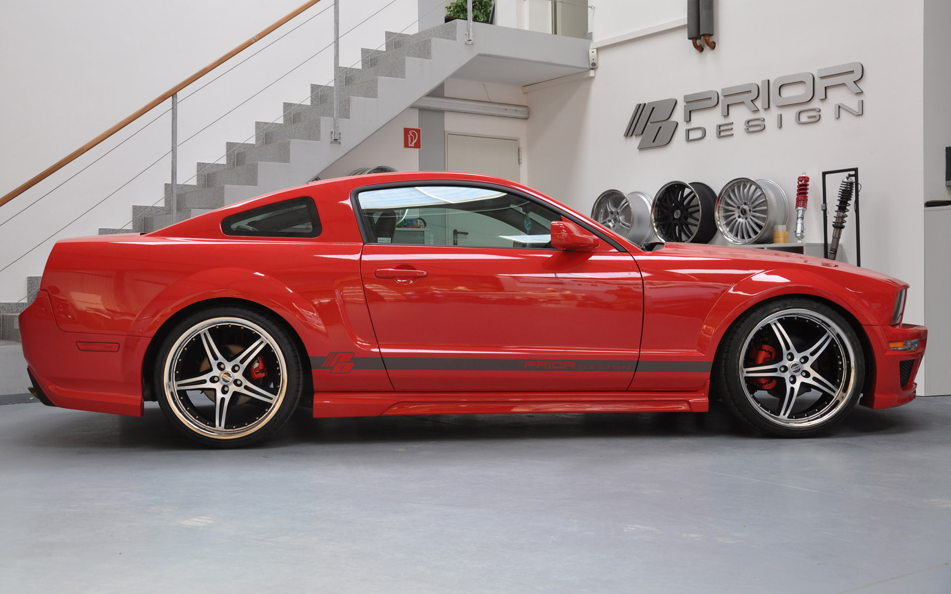 PRIOR-DESIGN Ford Mustang Red