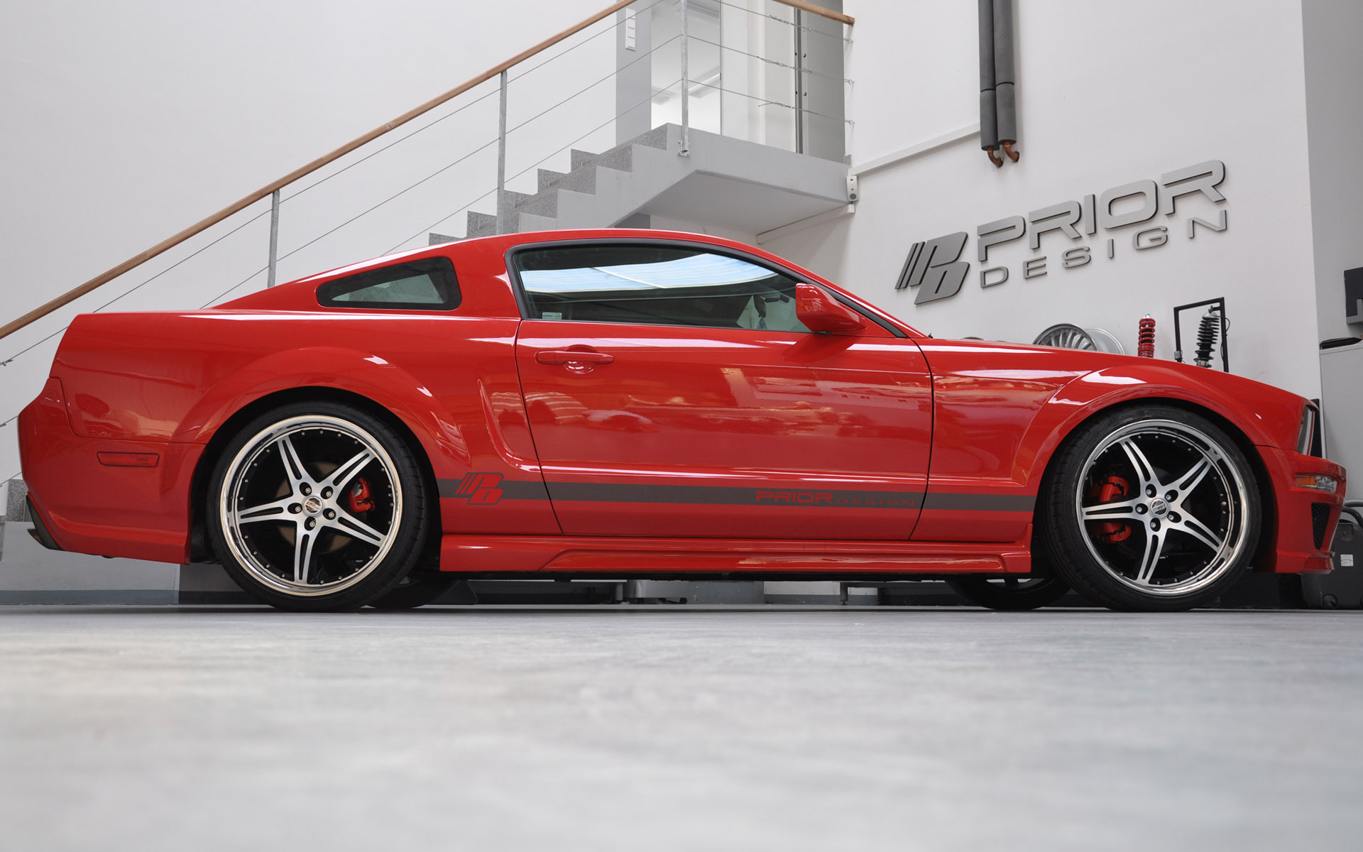 PRIOR-DESIGN Ford Mustang Red