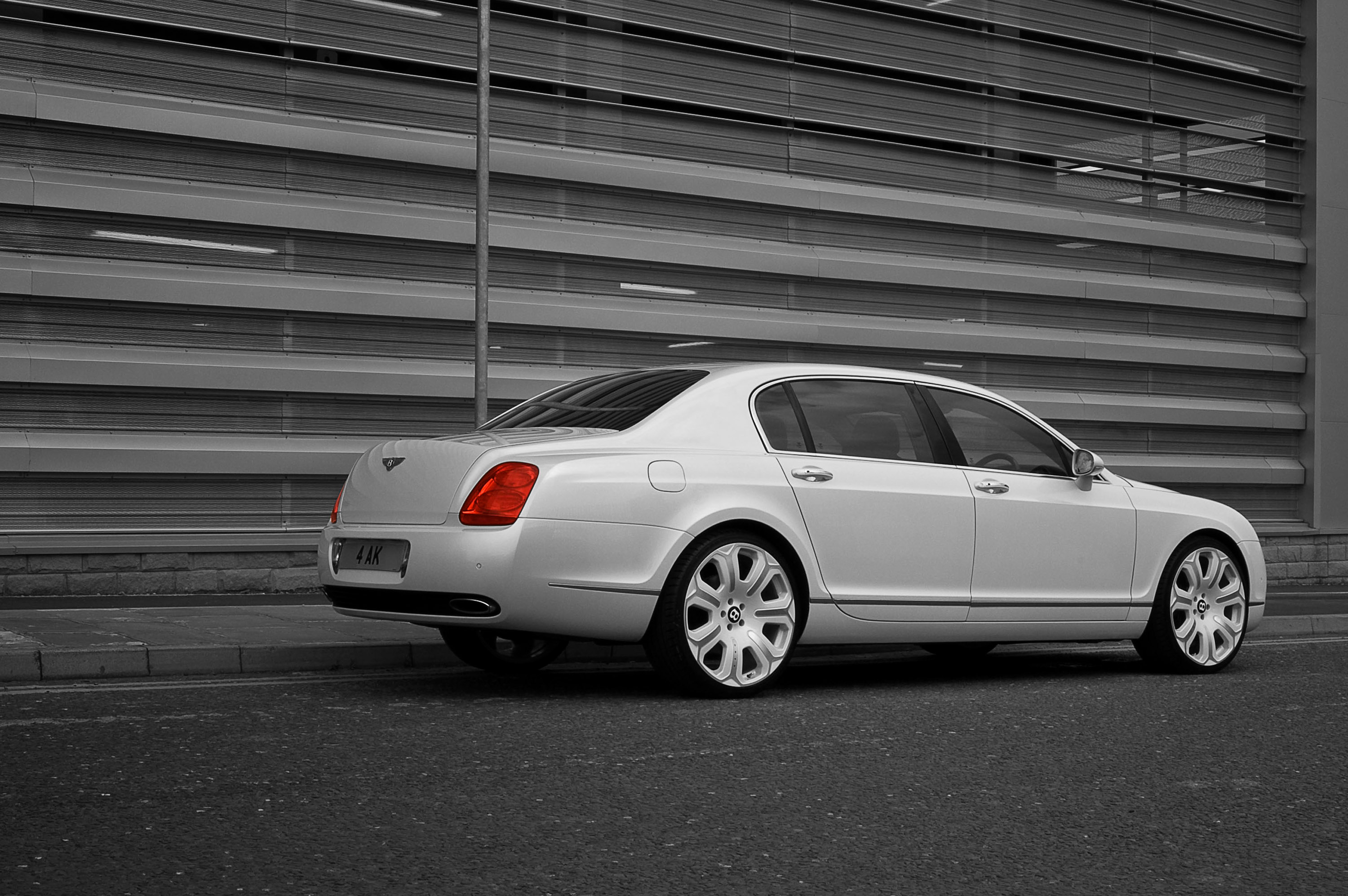 Project Kahn Pearl White Bentley Flying Spur