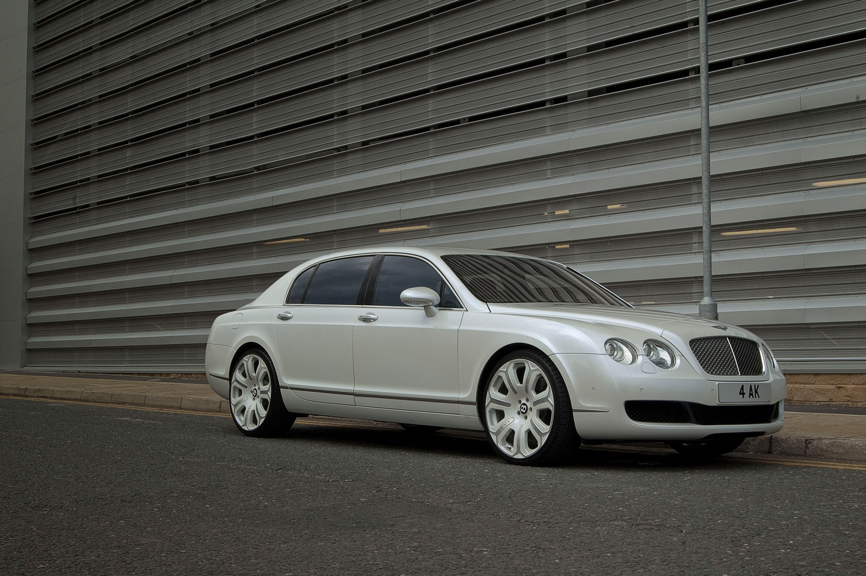 Project Kahn Pearl White Bentley Flying Spur