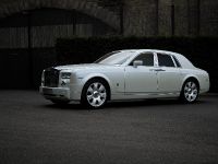 Project Kahn Pearl White Rolls Royce Phantom (2009) - picture 3 of 4