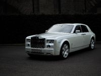 Project Kahn Pearl White Rolls Royce Phantom (2009) - picture 1 of 4