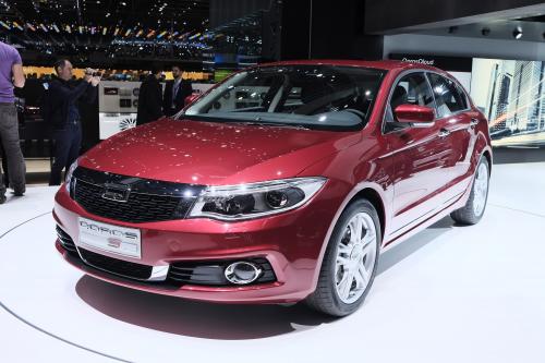Qoros 3 Hatch Geneva (2014) - picture 1 of 3