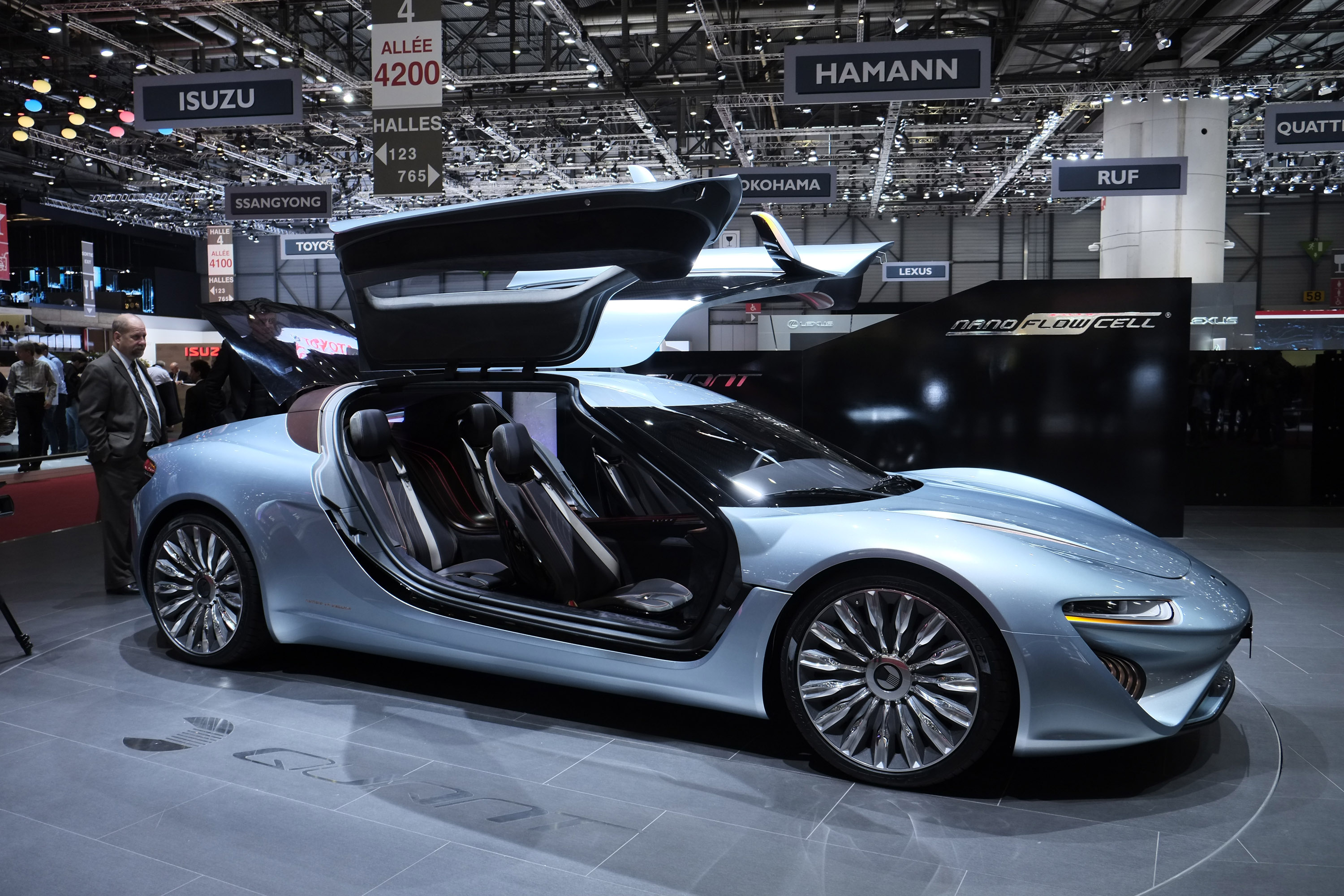 Quant e-Sportlimosine Geneva