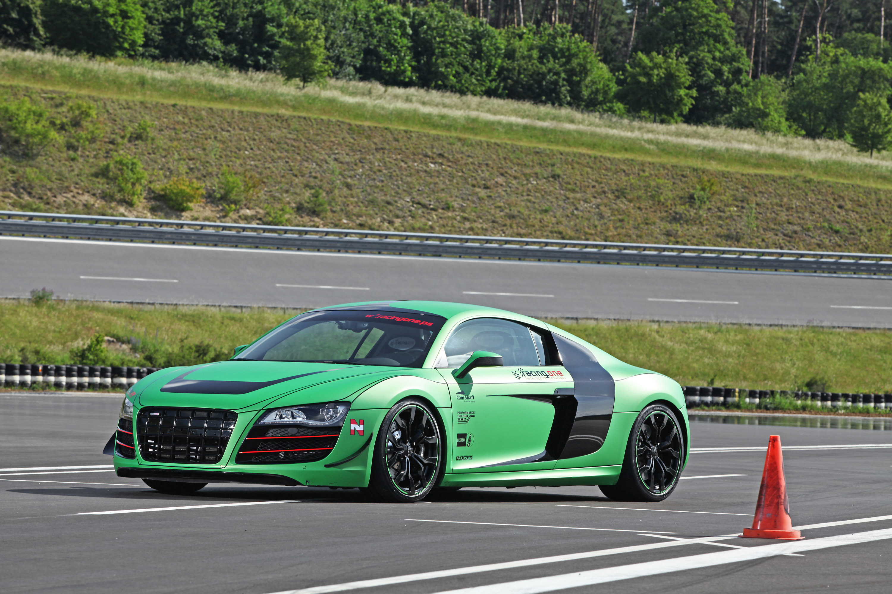 Racing One Audi R8 V10 5.2 Quattro