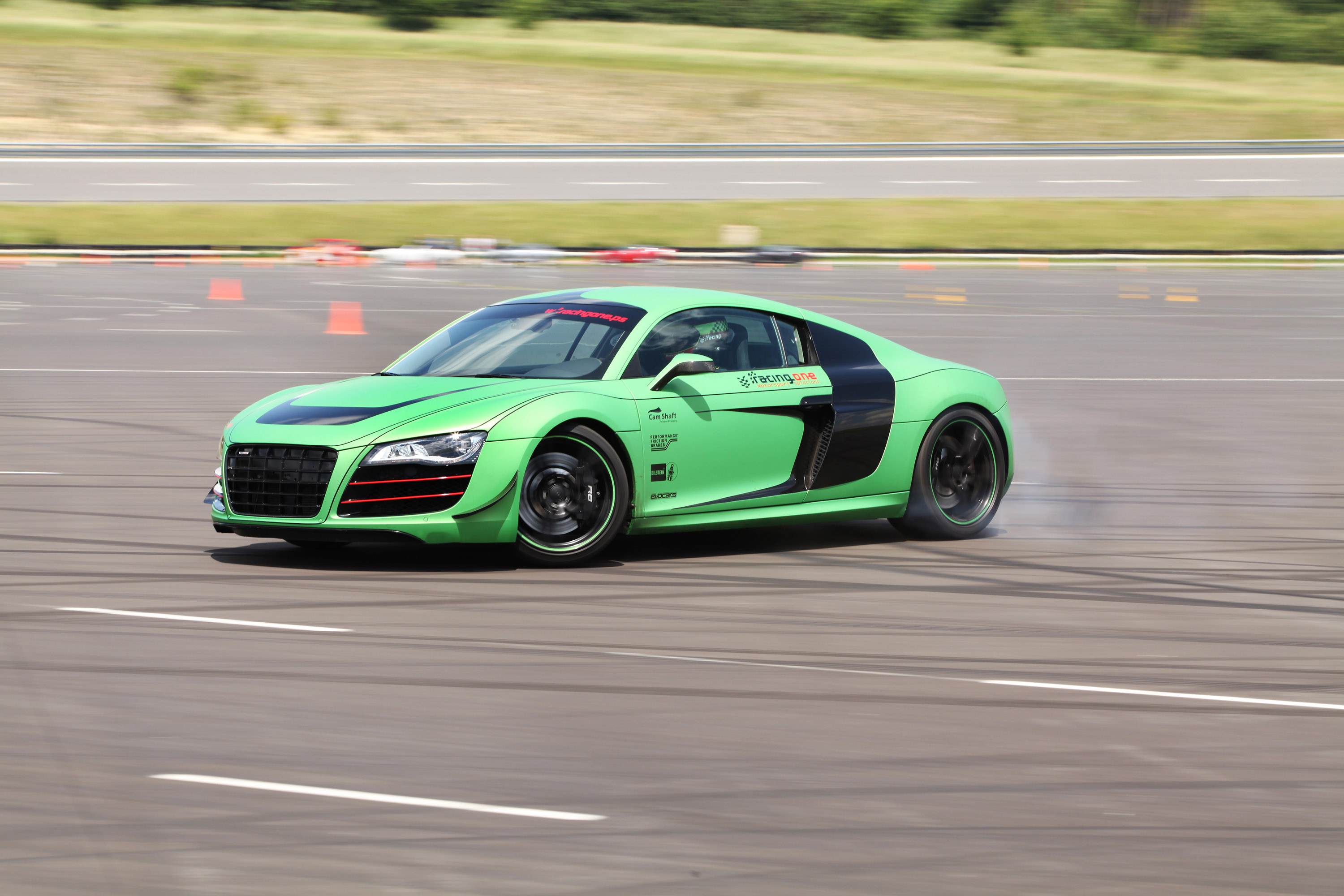 Racing One Audi R8 V10 5.2 Quattro