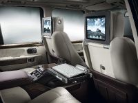 Range Rover Autobiography Ultimate Edition (2011) - picture 4 of 6