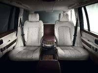 Range Rover Autobiography Ultimate Edition (2011) - picture 5 of 6