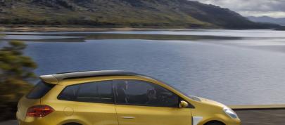 Renault Clio Grand Tour (2007) - picture 4 of 6