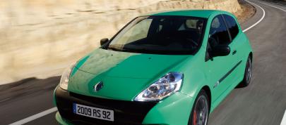 Renault Clio Renaultsport 200 (2009) - picture 4 of 5