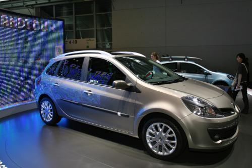 Renault Clio Sport Frankfurt (2011) - picture 1 of 2