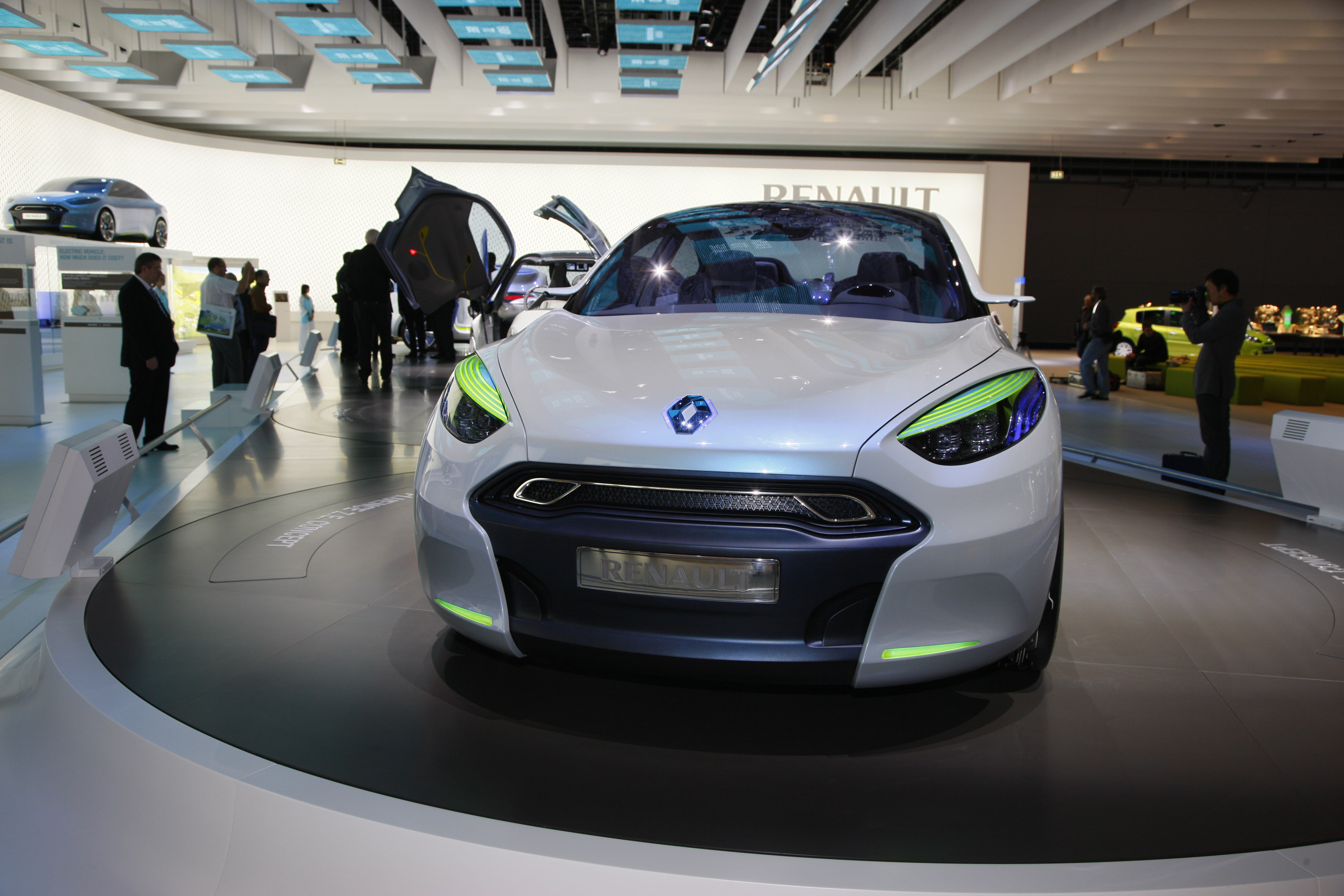 Renault Fluence Z.E. Concept Frankfurt