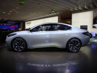 Renault Fluence Z.E. Concept Frankfurt (2011) - picture 3 of 4