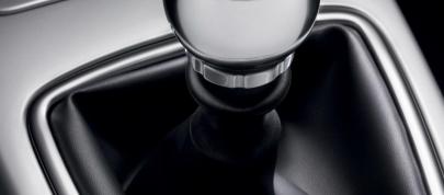 Renault Laguna GT (2008) - picture 4 of 40