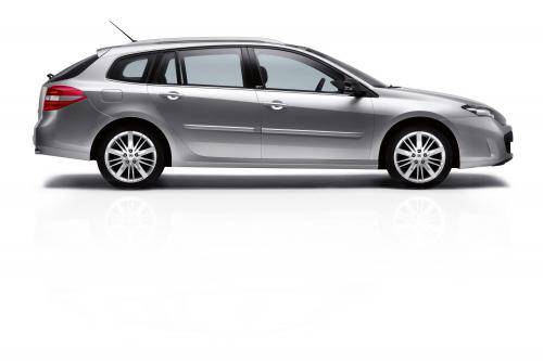 Renault Laguna GT (2008) - picture 17 of 40