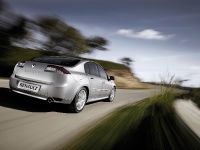 Renault Laguna GT (2008) - picture 8 of 40