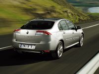 Renault Laguna (2007) - picture 2 of 4