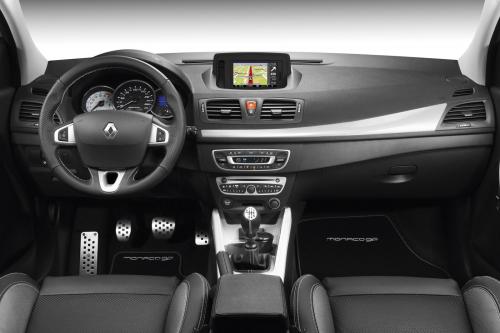 Renault Megane Coupe Monaco GP (2011) - picture 8 of 17