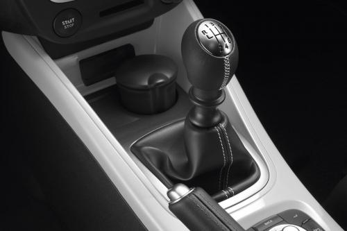 Renault Megane Coupe Monaco GP (2011) - picture 9 of 17