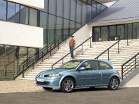 Renault Megane GT (2007) - picture 11 of 16