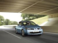 Renault Megane GT (2007) - picture 14 of 16