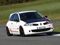 Renault Megane R26.R (2009) - picture 1 of 2