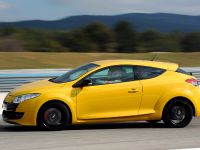 Renault Megane Renaultsport 250 Cup (2010) - picture 1 of 2