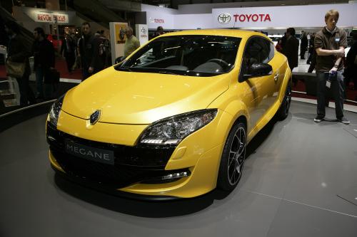 Renault Megane Renaultsport 250 Geneva (2009) - picture 1 of 4