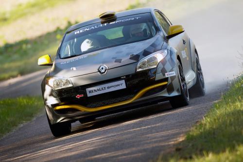 Renault Megane Renaultsport N4 (2011) - picture 1 of 6