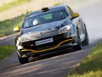 Renault Megane Renaultsport N4 (2011) - picture 1 of 6